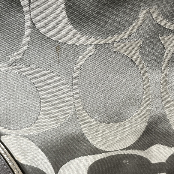 Coach Shoulder Bag - Picture 7 of 9